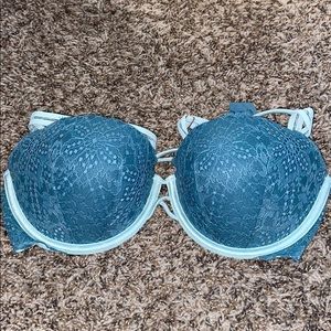 Victoria Secrets Date Push-Up Bra